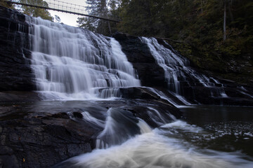 Obraz premium Cane creek cascades in fall creek falls state park in Tennessee