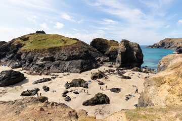 Kynance Cove on a stunning sunny day.