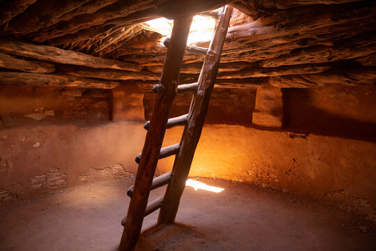 Old kiva in Edge of the Cedars State Park in Blanding, Utah, USA