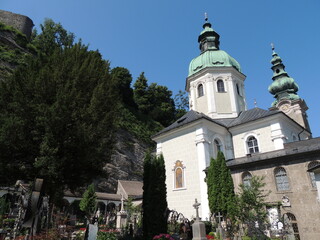Fototapeta na wymiar Abadía y Cementerio de ST. Peter. Salzburgo.