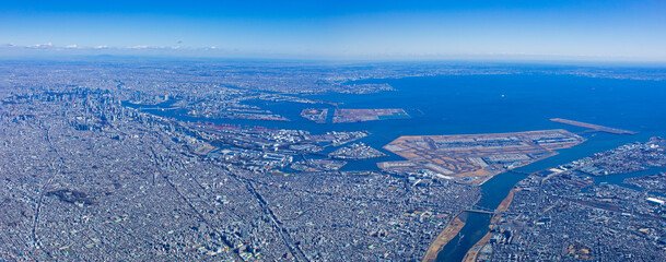都市風景・蒲田上空より東京湾を望む・2020撮影・広域パノラマ・空撮