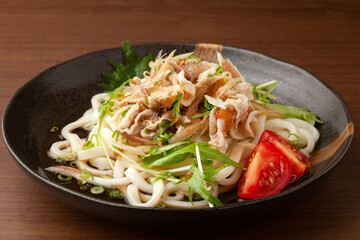 ミョウガと水菜の冷しゃぶうどん
