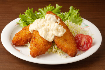 タルタルソースの白身魚フライ