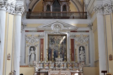 Napoli - Altare della Basilica di San Severo Fuori le Mura