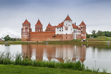 Fototapeta na wymiar Mir Castle Complex, Belarus