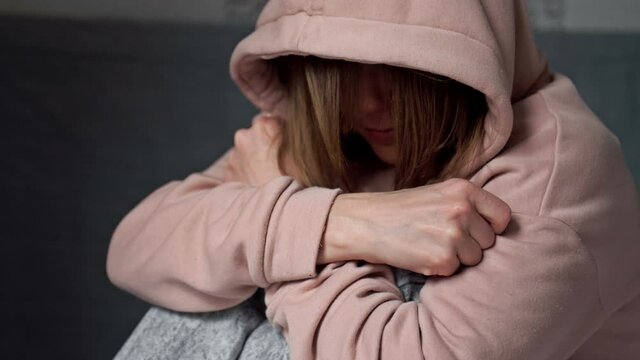 Woman in severe physical or mental pain. Drug and alcohol withdrawal.