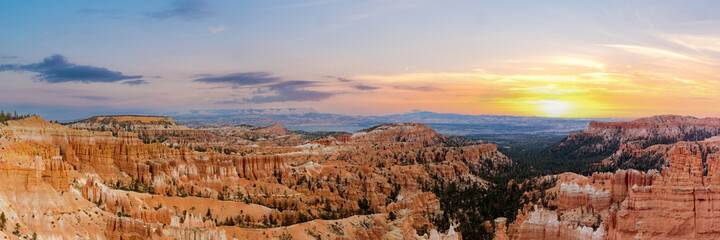 Fototapeta na wymiar Bryce Canyon nation park, Utah, USA. Panoramic image.