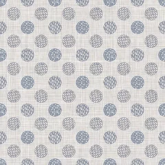Muurstickers Landelijke stijl Aquarel polka dot textuur achtergrond. Hand getekende onregelmatige abstracte cirkel naadloze patroon. Getextureerd linnentextiel voor het huisdecor van de lentezomer. Decoratieve scandi doodle-stijl over de hele print