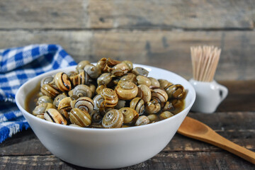 Traditional Food - Snails tapa