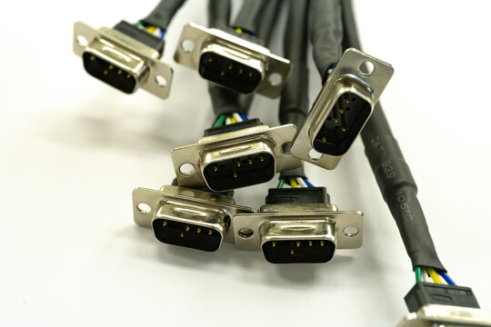 【電線加工】D-SUBコネクタを取り付けたケーブル【工業】