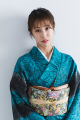 着物の女性