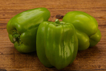 Green sweet bell pepper heap