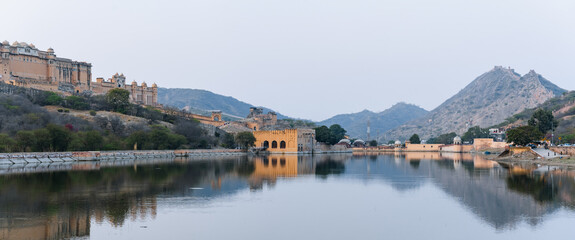 Fototapeta na wymiar Amer Fort is located in Amer, a town with an area of 4 sq. kilometres, not far from Jaipur, Rajasthan state, India. Located high on a hill, it is the principal tourist attraction in the Jaipur