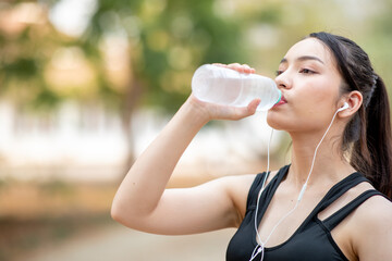 Women's Health Concept,Asian young woman exercise and running ,making fitness workout at park	