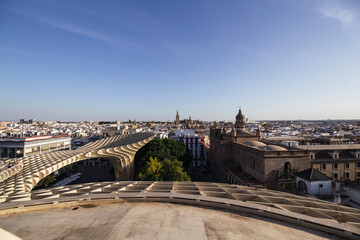 Vistas del skyline de sevilla desde uno de los sitios turisticos del centro