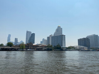 Fototapeta na wymiar Bangkok city riverside views