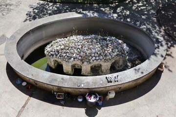 Napoli -  Fontana ai Giardini Principessa Jolanda