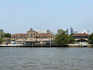 Naklejka premium Bangkok city riverside views