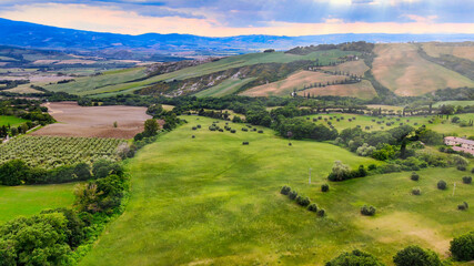 Obraz premium Aerial view of Tuscany Hills in spring season from drone