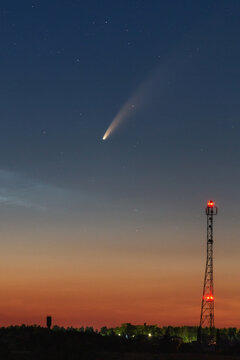 Comet C/2020 F3 (NEOWISE)