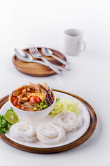 Rice vermicelli northern Thai with chicken and pok