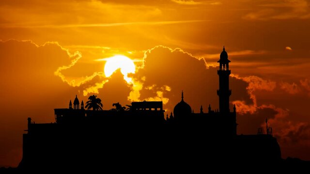  Mumbai: Haji Ali Dargah Mosque at Sunset, Time Lapse with Red Clouds and Fiery Sky, India