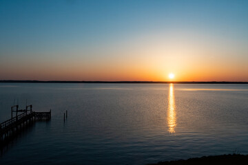 Fototapeta na wymiar Sunrise over the Rappahannock River in Northern Virginia
