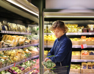 Man buying fruits at the market