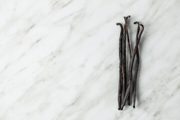 Vanilla pods. Sticks of vanilla.