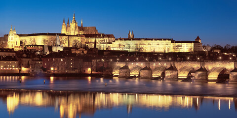 Fototapeta na wymiar Prague at night, Charles Bridge and the Castle
