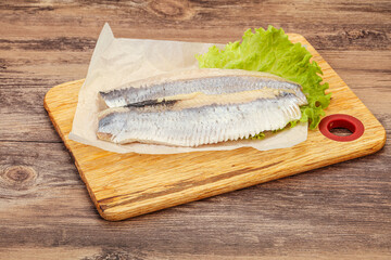 Herring fillet with salad leaves