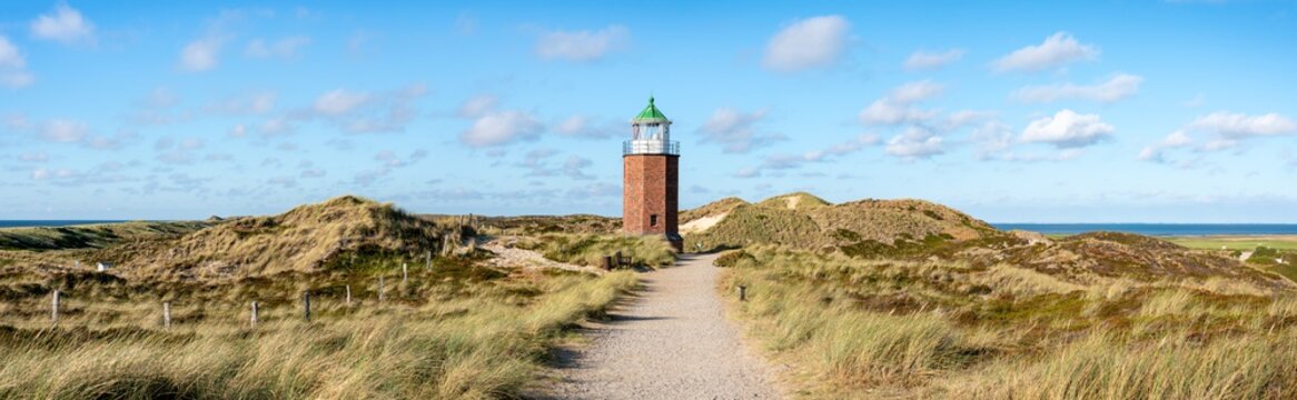 Lighthouse Quermarkenfeuer Rotes Kliff near Kampen, Sylt, Schleswig-Holstein, Germany