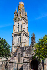 Fototapeta na wymiar Lampaul-Guimiliau. Eglise Notre-Dame. Finistère. Bretagne 