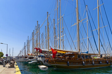 Obraz premium Sailing Ships At Harbor From Bodrum, Mugla, Turkey