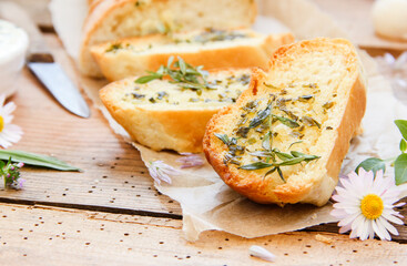 Kräuterbutterbaguette Kräuterbaguette Kräuterbutter Baguette 
