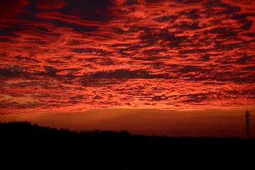 Photo sur Plexiglas Rouge 2 Coucher de soleil rouge en Pologne en automne