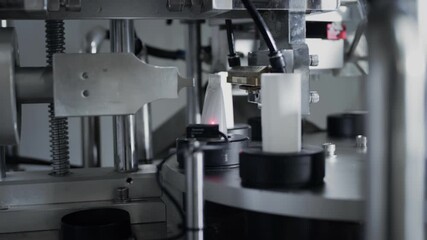 Cosmetic or pharmaceutical production. Cosmetic or pharmaceutical production.