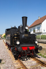 Plakat Dampflokomotive auf Bahnhof in Burladingen im Zollernalbkreis