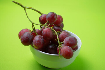 grapes in a bowl