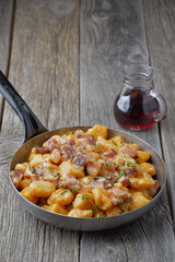 Gnocchi with ham and bacon