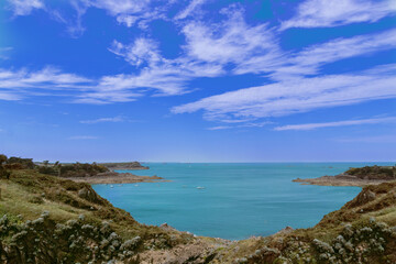 Fototapeta na wymiar view of the Beutifull coast of the sea 