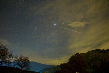 流れ星とシリウス