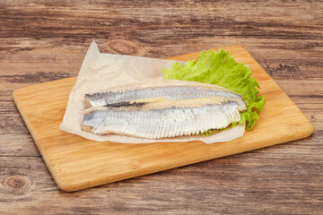 Herring fillet with salad leaves