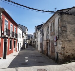Calle antigua en el casco histórico de Vilalba, Galicia