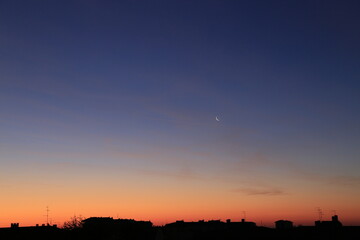 Sunset with moon, tramonto con la luna