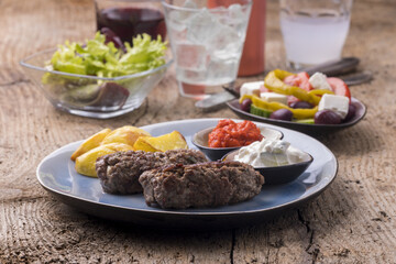 greek feta filled bifteki