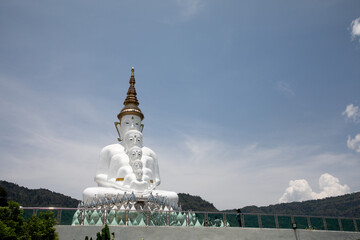 statue of buddha