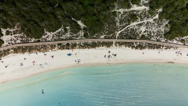 Son Saura, Menorca aguas azules