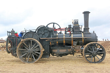 Fototapeta na wymiar Vintage Steam traction engine 