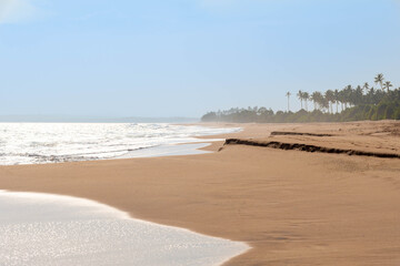 Tangalle am einsamen Strand auf Sri Lanka